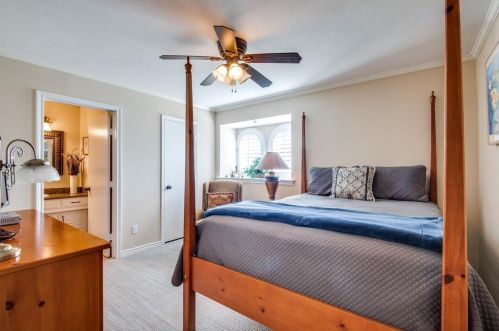 10727 Cox Ln, Dallas TX 75229-5211 exterior