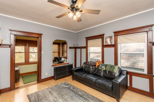 325 Montana St, Milwaukee WI 53219-3077 exterior