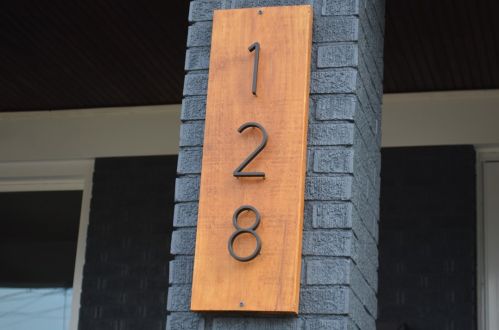 128 Duffland St, Pittsburgh PA  15210-4304 exterior