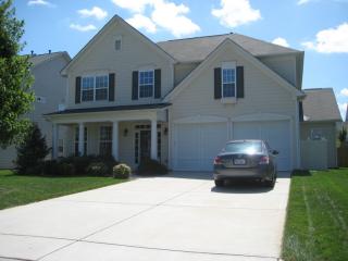 1022 Forbishire Dr, Matthews NC  28104-6828 exterior