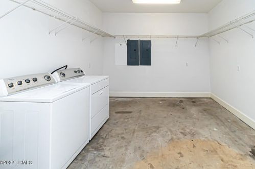 53 Confederate Ave, Bluffton SC 29910-7229 exterior