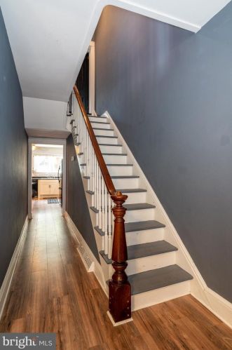 632 Poplar St, Lancaster PA  17603-5505 exterior