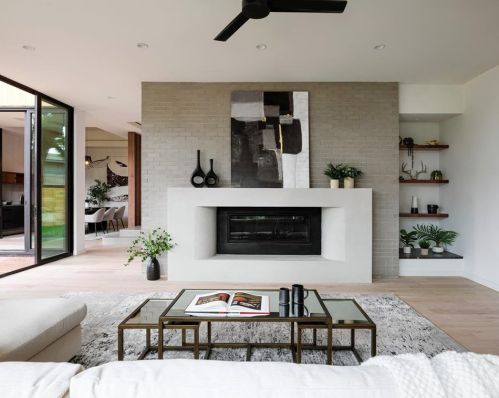 2721 Barton Skwy, Austin TX 78704-4647 exterior