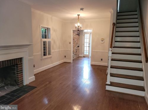 213 Fayette St, Alexandria VA  22314-3519 exterior