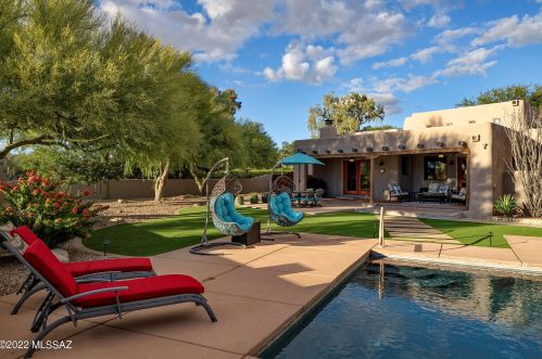 321 Golf Vw Dr, Tucson AZ 85737-9701 exterior