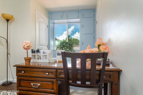 7325 Placita Antigua, Tucson AZ  85710-3706 exterior