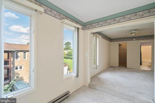 2014 Dundee Rd, Rockville MD exterior