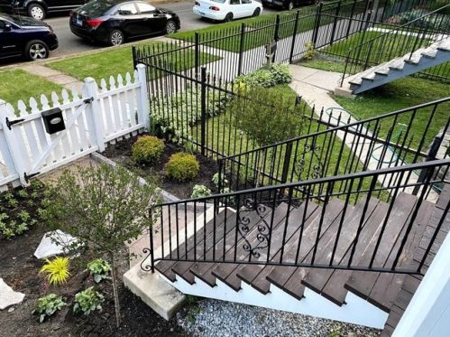 3322 Berteau Ave, Chicago IL 60618-2305 exterior