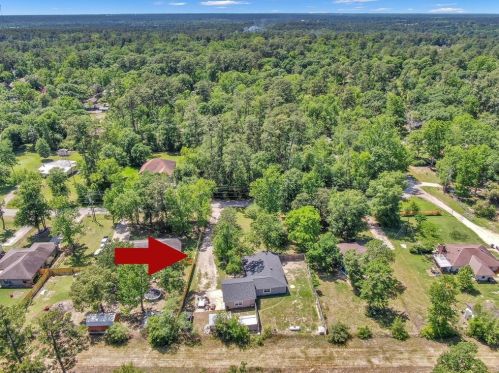 9803 Pne Pt Dr, Montgomery TX 77316-9148 exterior