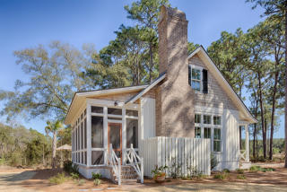 8 Corn Tassel Cir, Bluffton SC  29910-7717 exterior