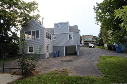 15 Collins St, New Britain CT  06051-3605 exterior