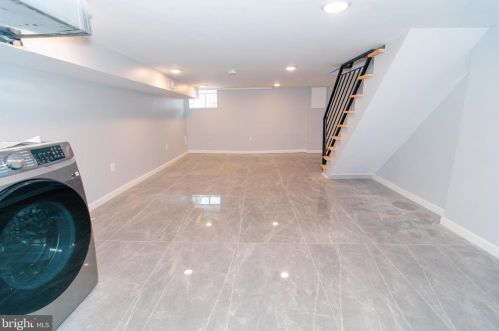 2744 Marshall St, Philadelphia PA 19133-0023 exterior