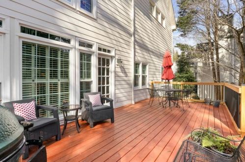 2925 Bankshill Row, Atlanta GA 30319-4552 exterior