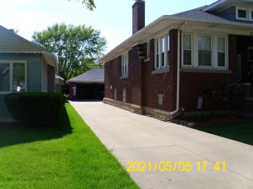 1307 Raynor Ave, Joliet, IL 60435-4131