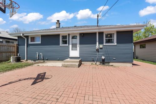 1547 Holmes Ave, Milwaukee WI  53221-3544 exterior