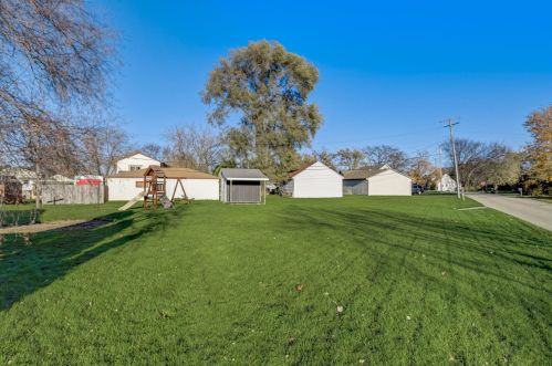 3050 Brg St, Milwaukee WI 53221-4748 exterior