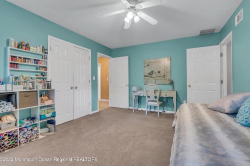 5 Dickens Ct, Jackson Twp NJ  08527-2844 exterior