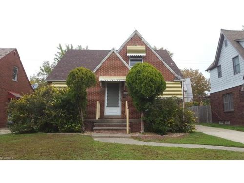 17403 Neff Rd, Cleveland, OH 44119-1971