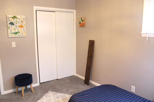 5739 71st St, Milwaukee WI  53218-2214 exterior