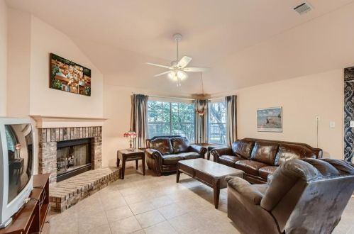 13212 Adonis Dr, Austin TX exterior