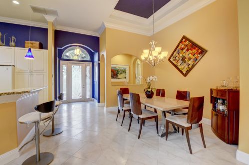 10054 Armani Dr, Boynton Beach FL 33437-3743 exterior