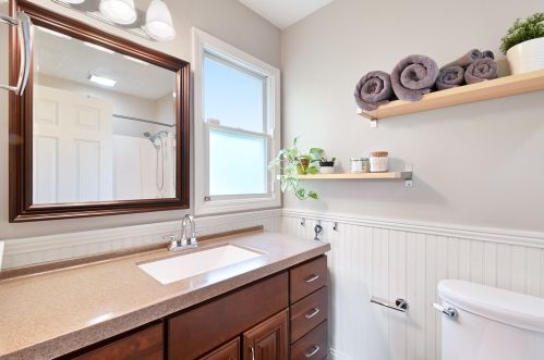 1328 Creighton Ave, Naperville IL 60565-2901 exterior