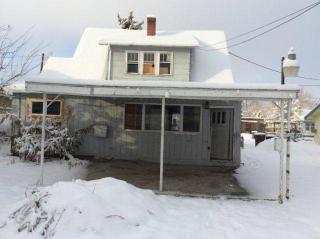 1013 Walker Ave, Wenatchee, WA 98801-3634