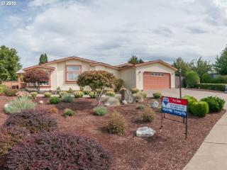 5243 Glenn Ellen Dr, Eugene, OR 97402-6452