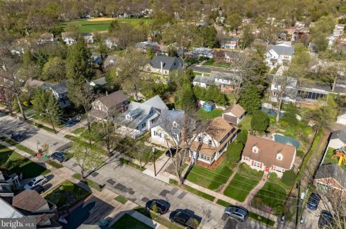 319 Marne Ave, Tavistock NJ 08033-1444 exterior