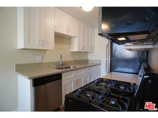 11867 Idaho Ave, Los Angeles, CA 90025-2835