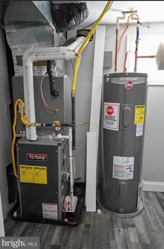 10208 Calumet Dr, Silver Spring MD  20901-4602 exterior