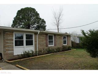 2928 Elbyrne Dr, Chesapeake, VA 23325-3542