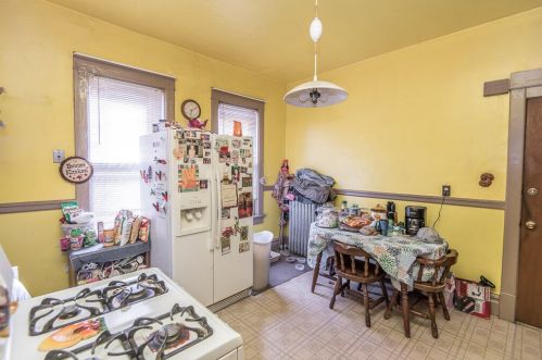 1767 Pearl St, Milwaukee WI 53204-3165 exterior