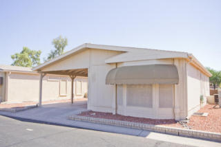 6461 Oakmont Dr, Chandler AZ  85249-8680 exterior