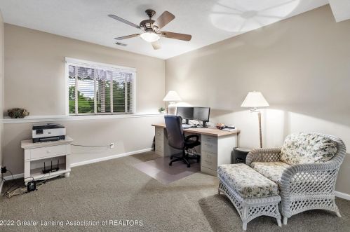 4106 Presidents Way, Dewitt MI 48820-7883 exterior