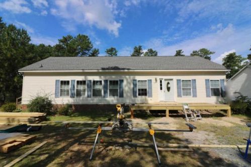 125 Grosbeak Ct, Aberdeen, NC 28315-8944