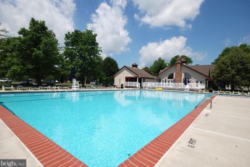 149 Wyndham Pl, Trenton NJ 08691-3130 exterior