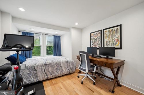 1131 Catharine St, Philadelphia PA 19143-2615 exterior