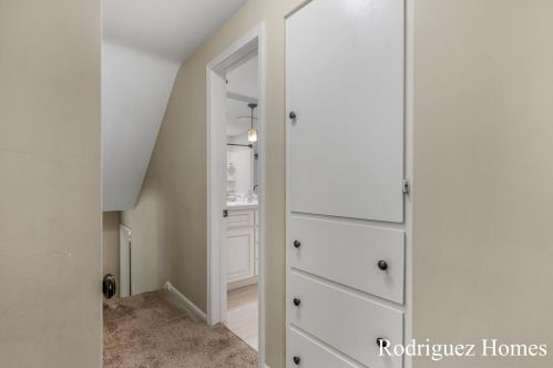 3214 Brookshire Dr, Grand Rapids MI 49508-2445 exterior