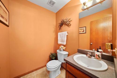 5908 Winterhaven Dr, Joliet IL 60431-7448 exterior