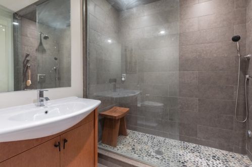 31 Russell St, Boston MA exterior