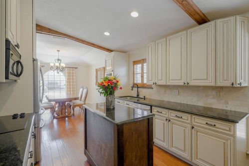 6715 Clearhaven Dr, Dallas TX 75248-4151 exterior