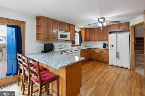 228 Roosevelt Ave, New Castle, DE 19720-3316