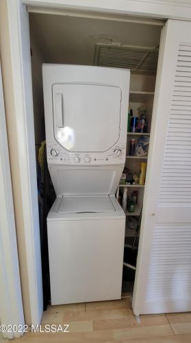 1098 Calle De Ln Temporada, Green Valley AZ 85614-1963 exterior