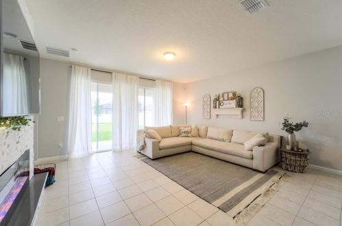 12332 Prairie Valley Ln, Riverview FL 33579-9328 exterior