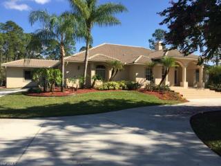 120 Logan Blvd, Naples, FL 34119-2500