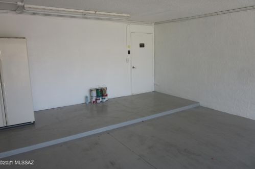 9810 2 St, Tucson AZ 85716-4308 exterior