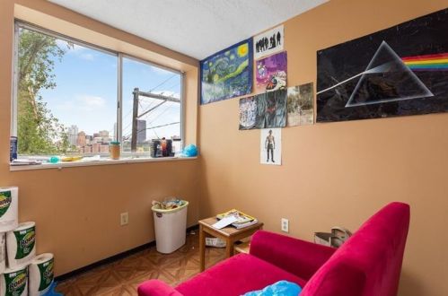 120 Brosville St, Pittsburgh PA 15203-1447 exterior