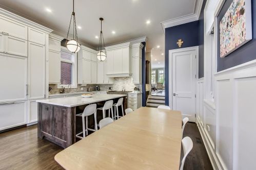 3619 Hermitage Ave, Chicago IL 60613-3506 exterior