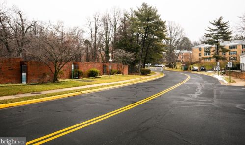 7680 Tremayne Pl, Mc Lean, VA 22102-7614